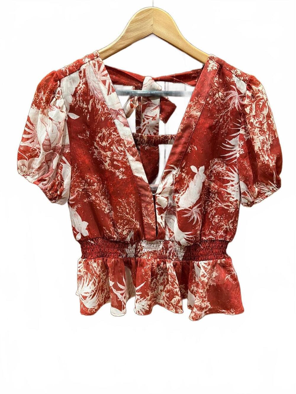 Guess Lila Paisley V-Neck Short Sleeve Blouse Top burnt Red Womens Medium